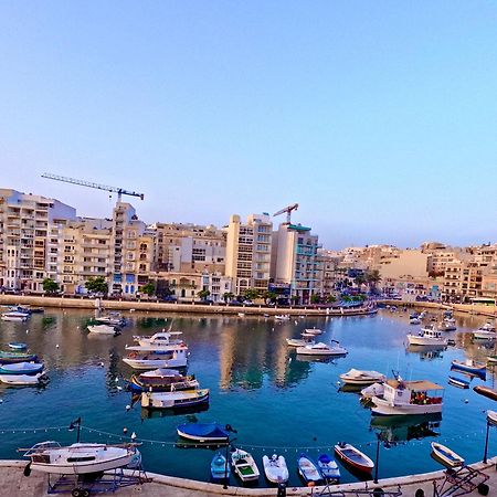 Modern Apartment In St Julian'S Malta, With Breathtaking Views Of Spinola Bay Saint Julian's Exterior photo